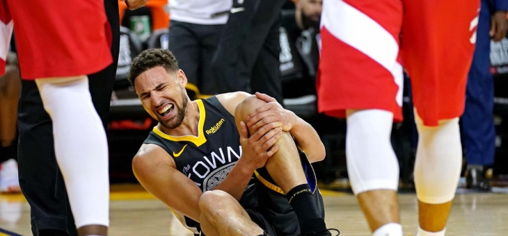 小组赛落幕，球队获得关键胜利，前途未卜